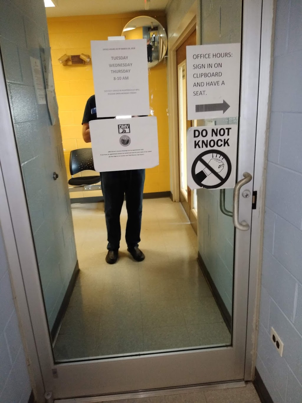 North Carolina DMV Drivers License Office 2560 W Franklin Blvd