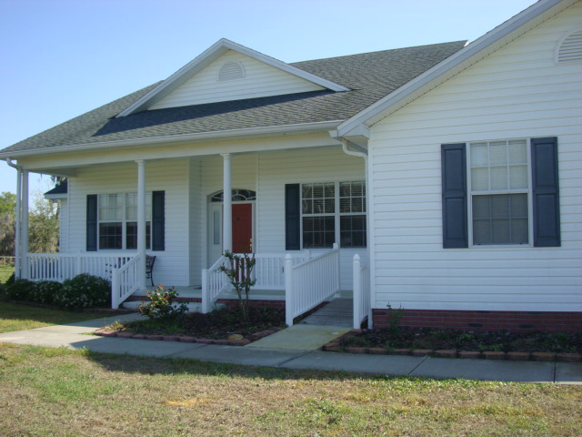 Jovyia Comfort Home | 1709 W State Rd 60, Plant City, FL 33567, USA | Phone: (813) 220-2661