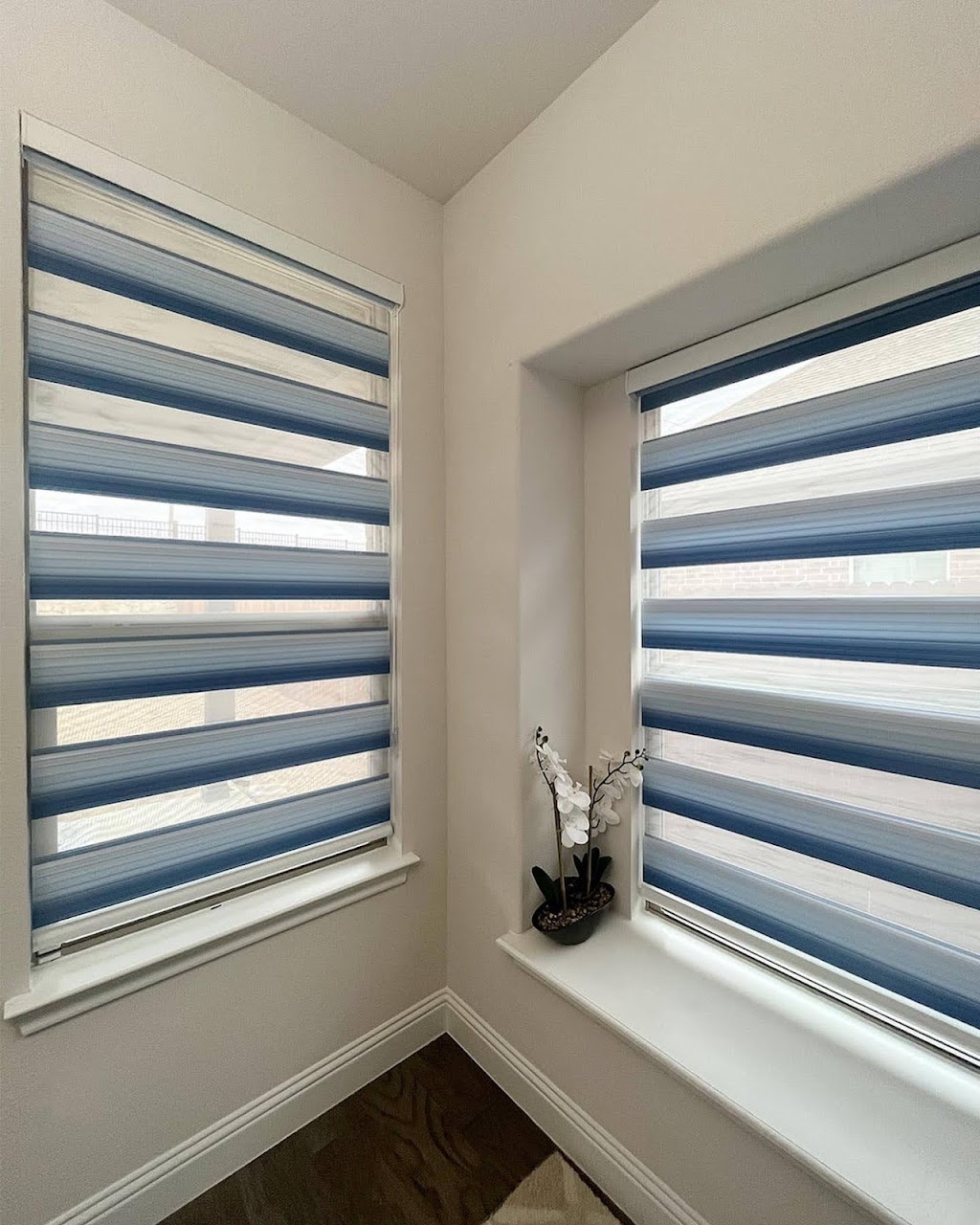 JDX Blinds and Curtains | 5699 TX-121, The Colony, TX 75056, USA | Phone: (972) 998-5824