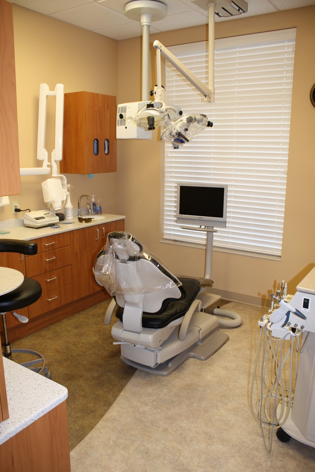 Wedgewood Endodontics | 9773 Fairway Dr, Powell, OH 43065, USA | Phone: (614) 789-3636