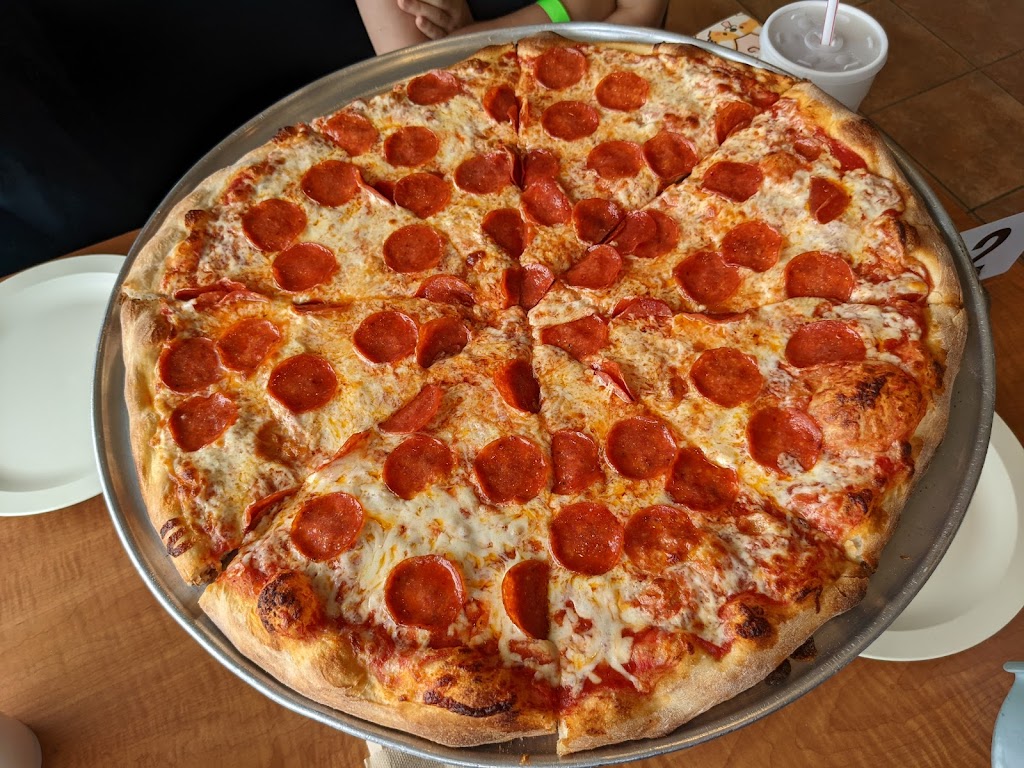 Racanellis Pizza | 3945 Mid Rivers Mall Dr, St Peters, MO 63376, USA | Phone: (636) 447-1999