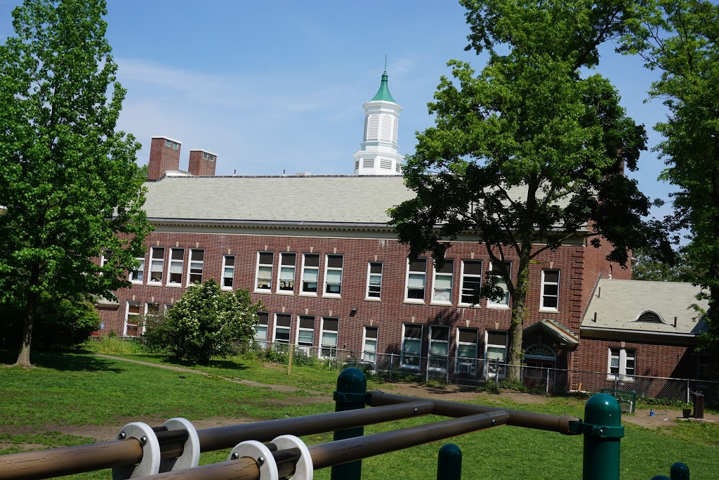 Edgemont Elementary School | 20 Edgemont Rd, Montclair, NJ 07042, USA | Phone: (973) 509-4162