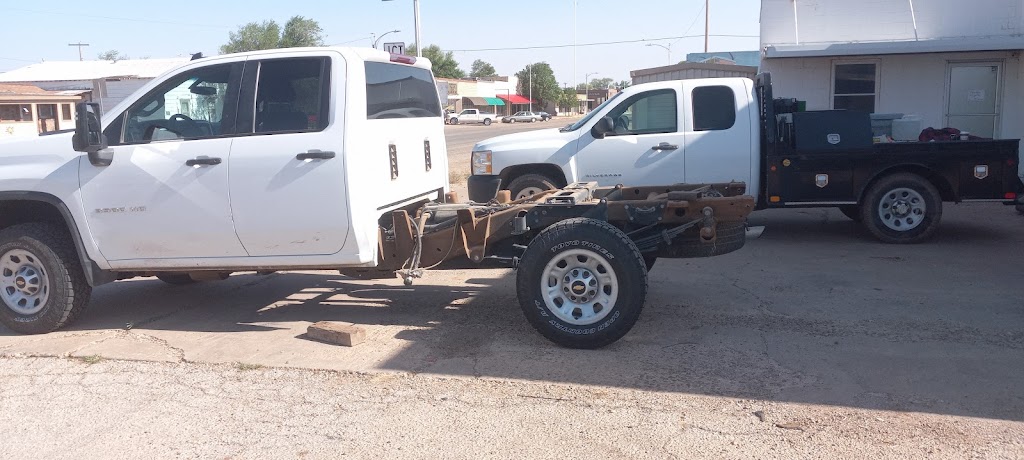 Henley Tire LLC | 500 Main St, Hale Center, TX 79041, USA | Phone: (806) 590-8131