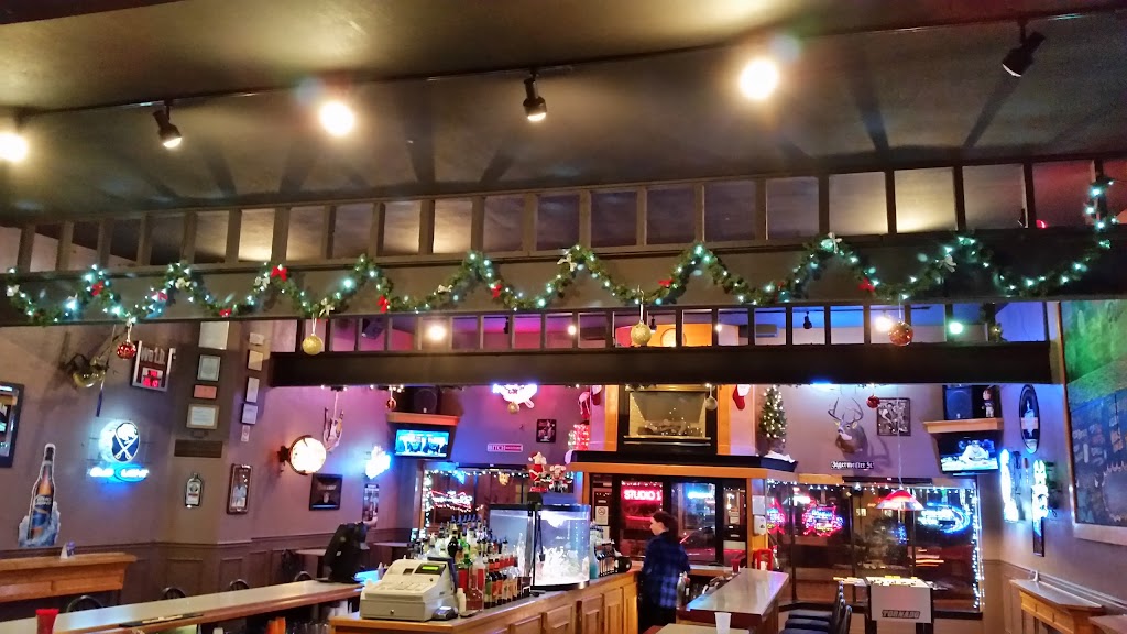 Valentines Place | 12 Water St, Fredonia, NY 14063, USA | Phone: (716) 672-2545