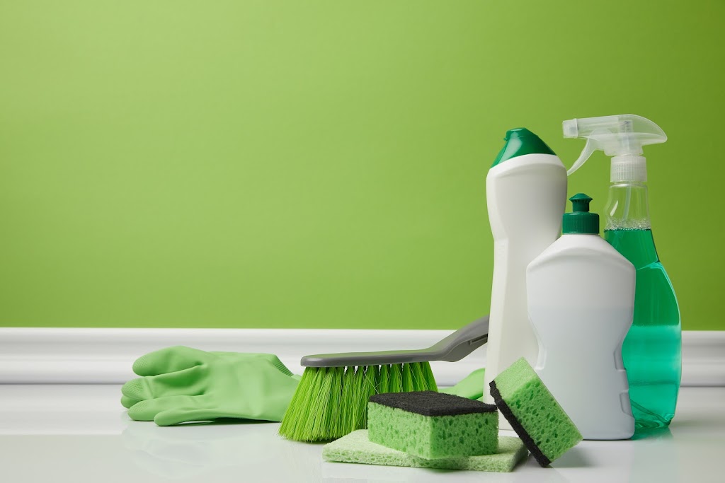 Spot On Cleaning and Contruction | 83N N Victoriana Cir, Spring, TX 77389, USA | Phone: (832) 767-7227