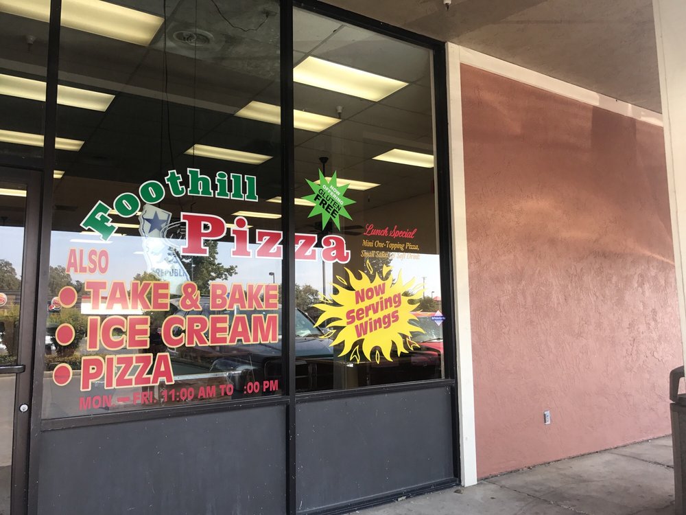 Foothill pizza | 18970 CA-88, Lockeford, CA 95237 | Phone: (209) 727-0910