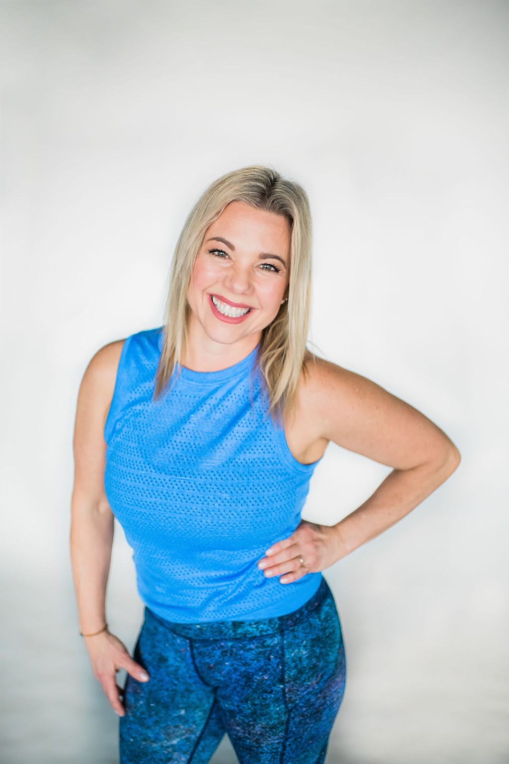 Flex Yoga by Julie Mackey | 1812 Wakeman Ct, Wheaton, IL 60187, USA | Phone: (630) 805-0814