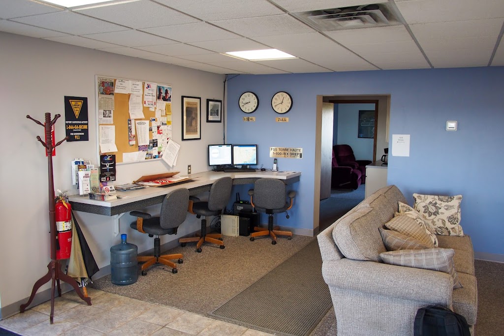 Portland Municipal Airport | 661 W 100 N, Portland, IN 47371, USA | Phone: (260) 729-5233