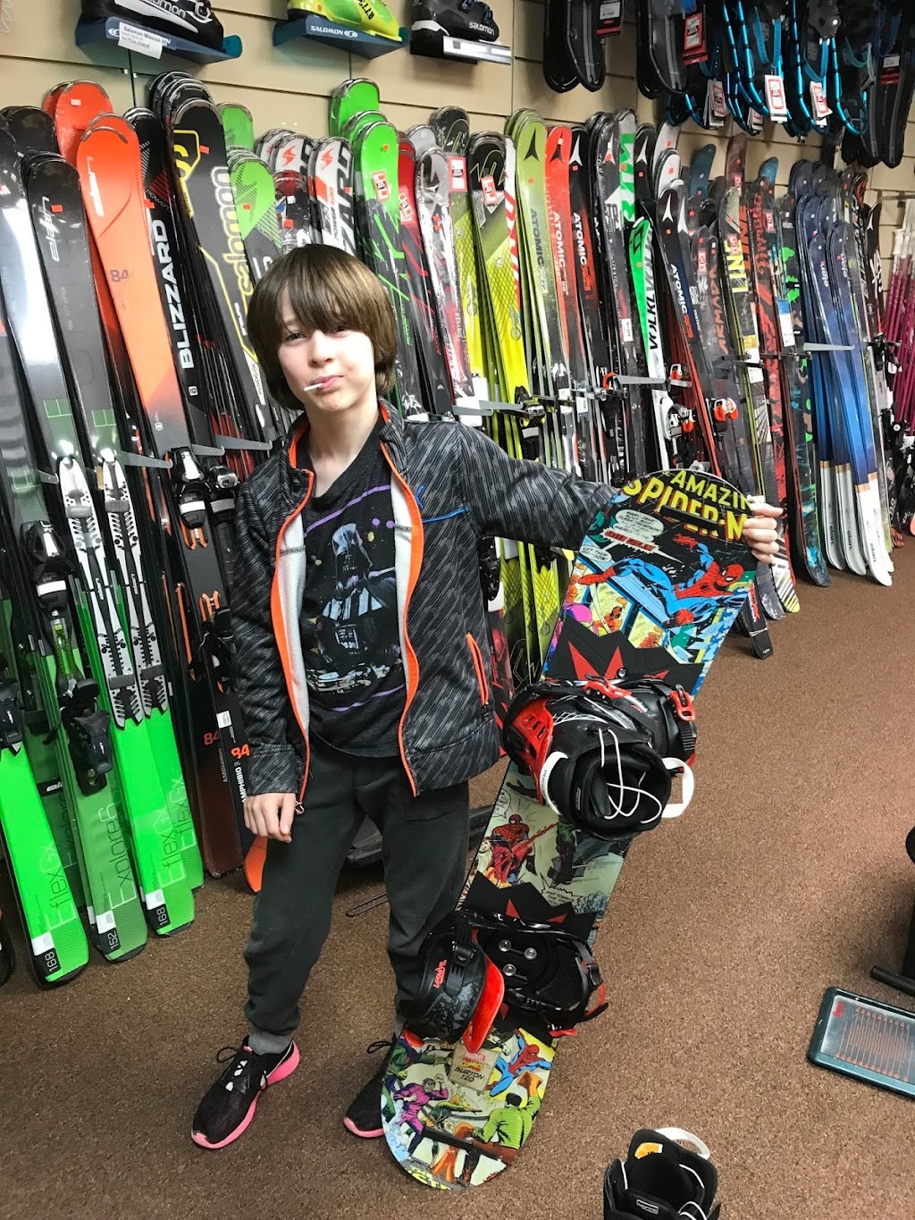 Ski and Snowboard Outlet @ Schuss | 4502 Commercial Dr, New Hartford, NY 13413, USA | Phone: (315) 736-1129