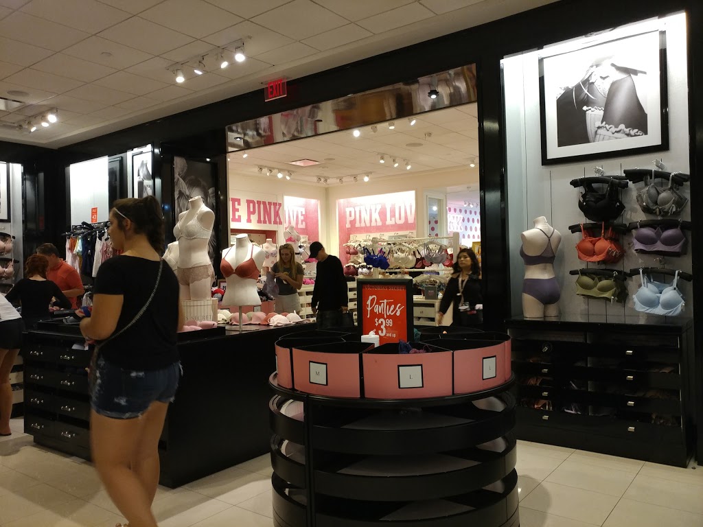 Victorias Secret & PINK | The Shops at, 2460 W Happy Valley Rd, Phoenix, AZ 85085, USA | Phone: (623) 582-1849