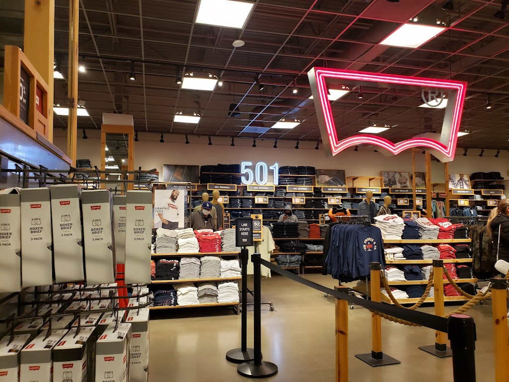 Levi’s Outlet Store | 1001 N Arney Rd Suite 506, Woodburn, OR 97071, USA | Phone: (503) 981-5418