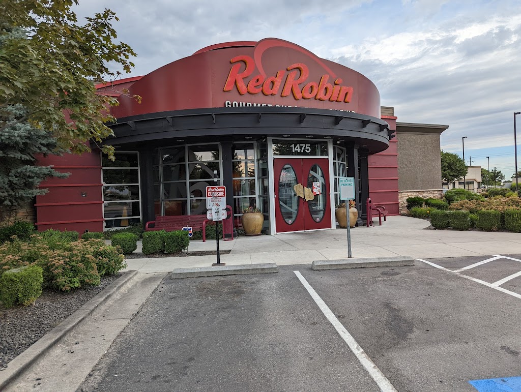 Red Robin Gourmet Burgers and Brews | 1475 N Eagle Rd, Meridian, ID 83642, USA | Phone: (208) 401-0184